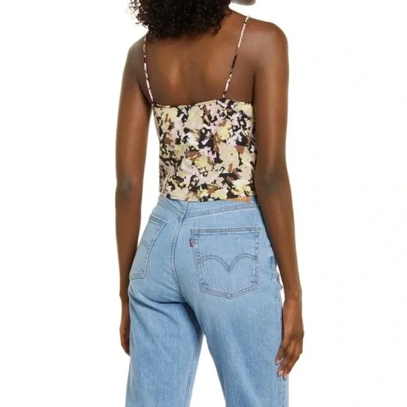 VERO MODA Chaddie Camisole In Black Aop Brigitta - Picture 3 of 6